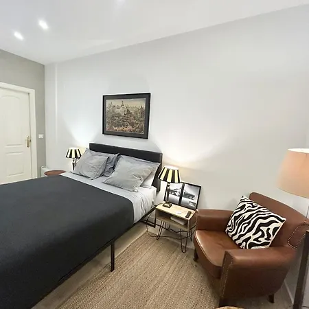 Puerta del Sol House-2